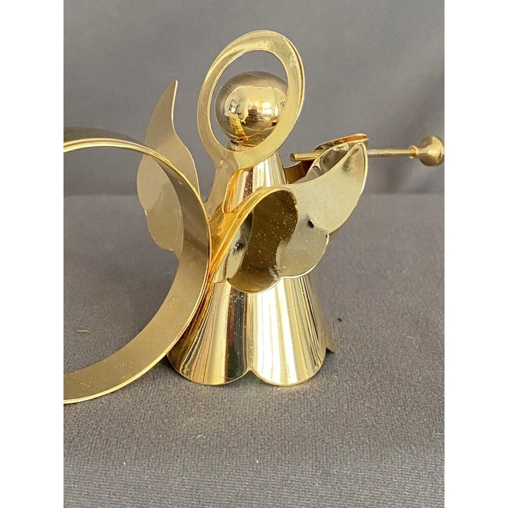 CHRISTMAS ANGEL TRUMPET BRASS GOLD TONE NAPKIN RINGS HOLDERS PLAYING TRUMPET SET